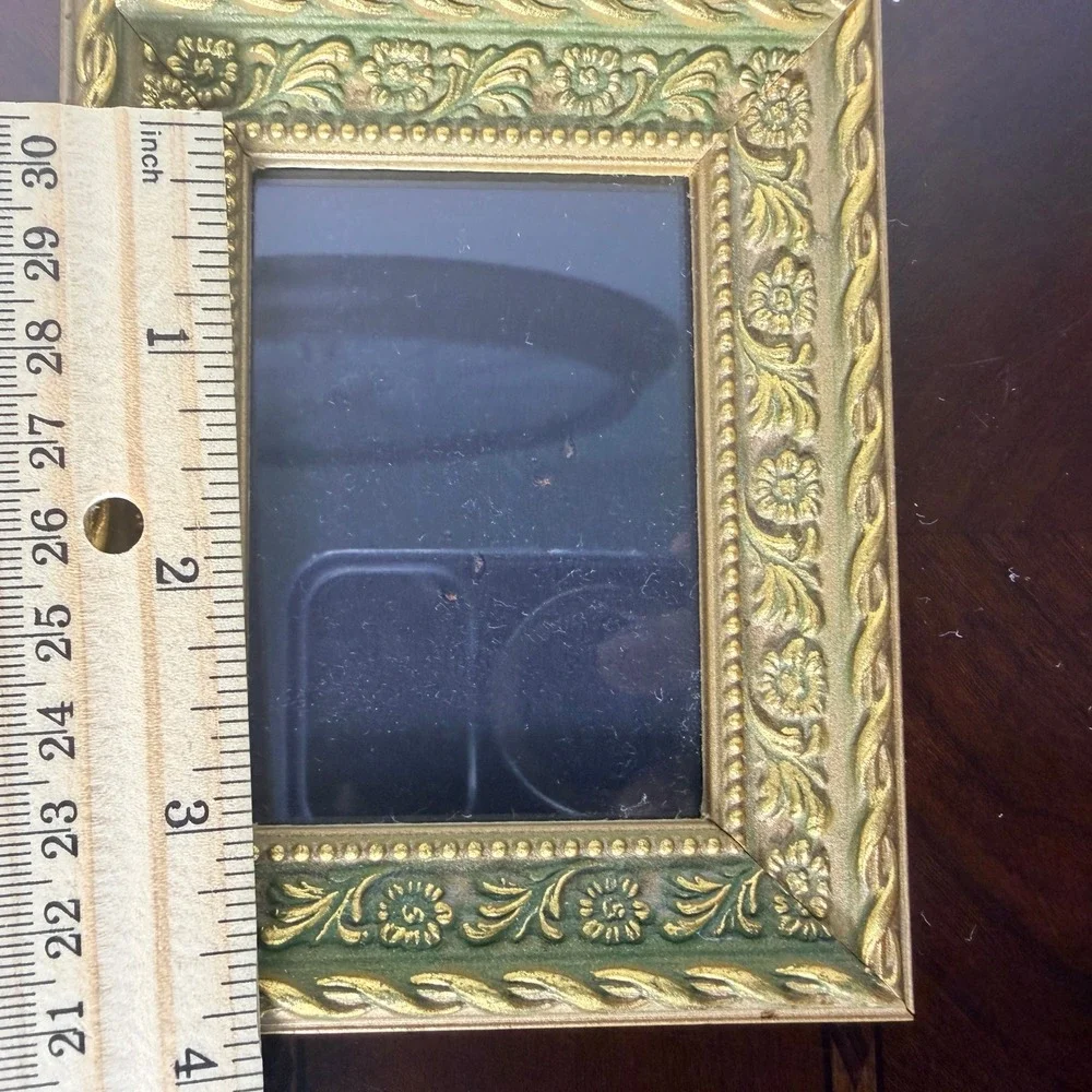 Vintage Ornate Floral Gold Green Picture Frame Size‎ 3x2 Grandmillennial Baroque